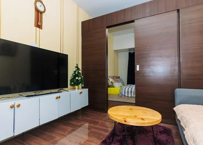 Wow Digital Nomad Makati Surf Swim Gym Park 4254 Apartment